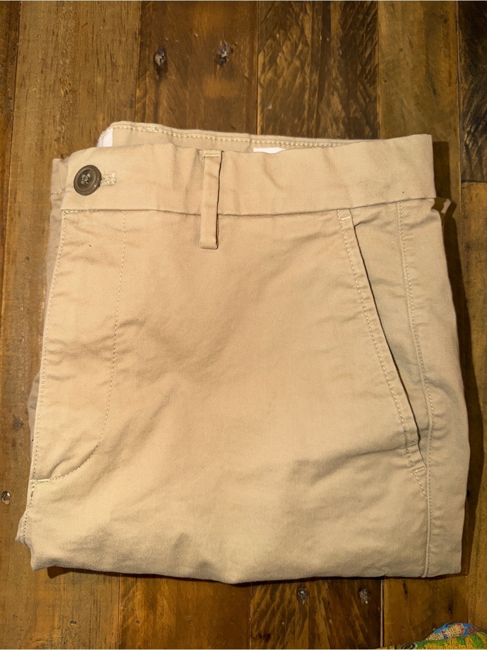 GAP Men's Tan Khaki Chino Pants - Picture 5 of 6